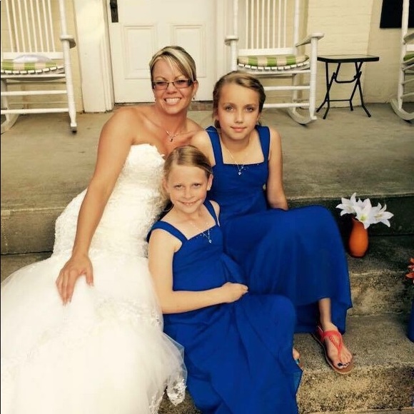 Meet your Posher, Janelle - Picture 1 of 1